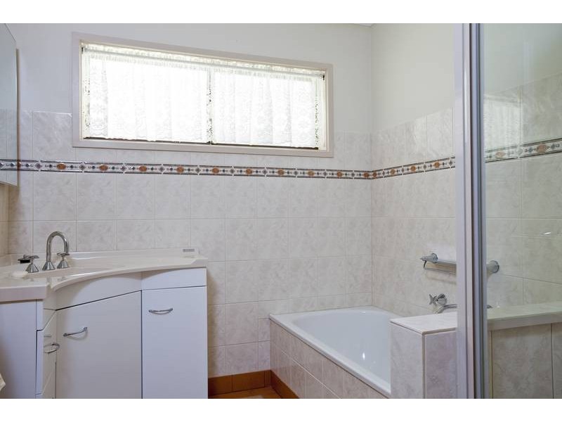 10 Averys Road, Eaglehawk VIC 3556