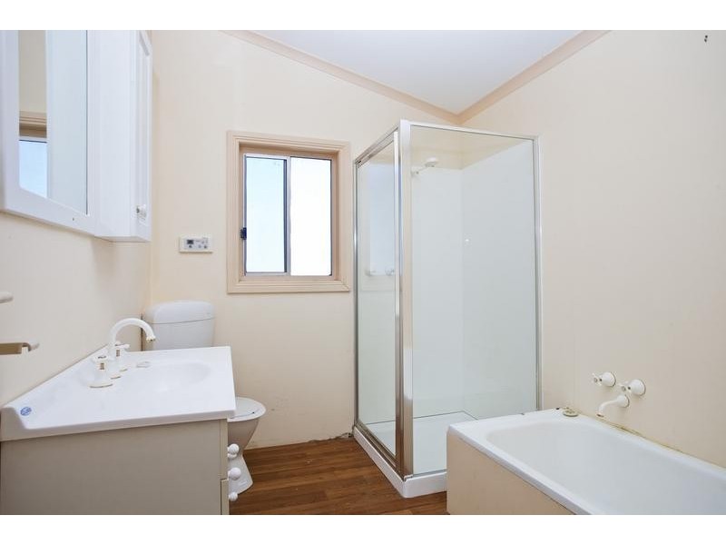 21 Short Street, Kangaroo Flat VIC 3555