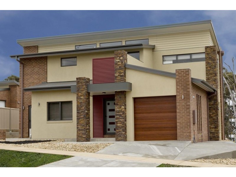 2/23 Alexander Street, Kangaroo Flat VIC 3555