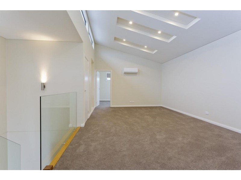 2/23 Alexander Street, Kangaroo Flat VIC 3555