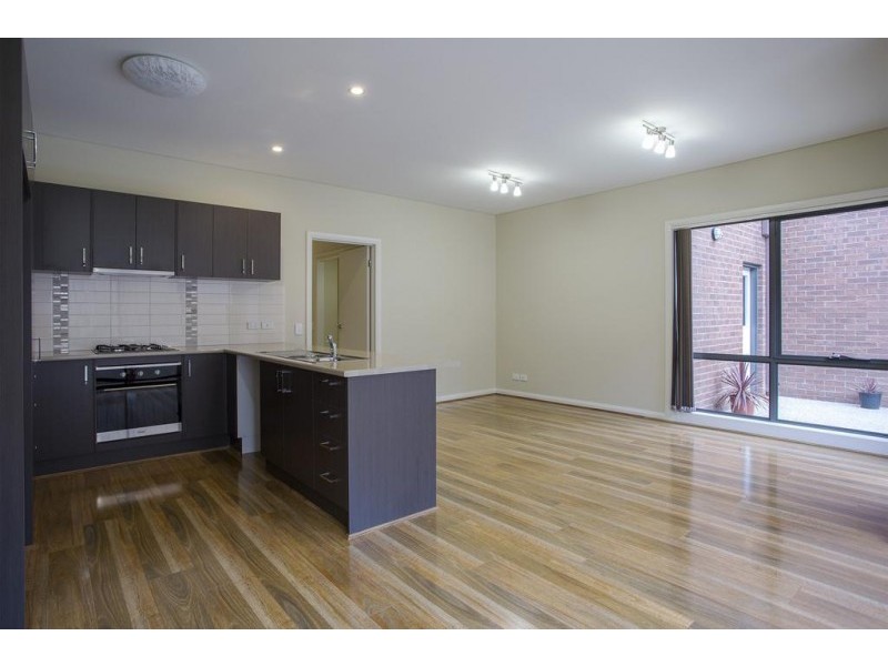 2/23 Alexander Street, Kangaroo Flat VIC 3555