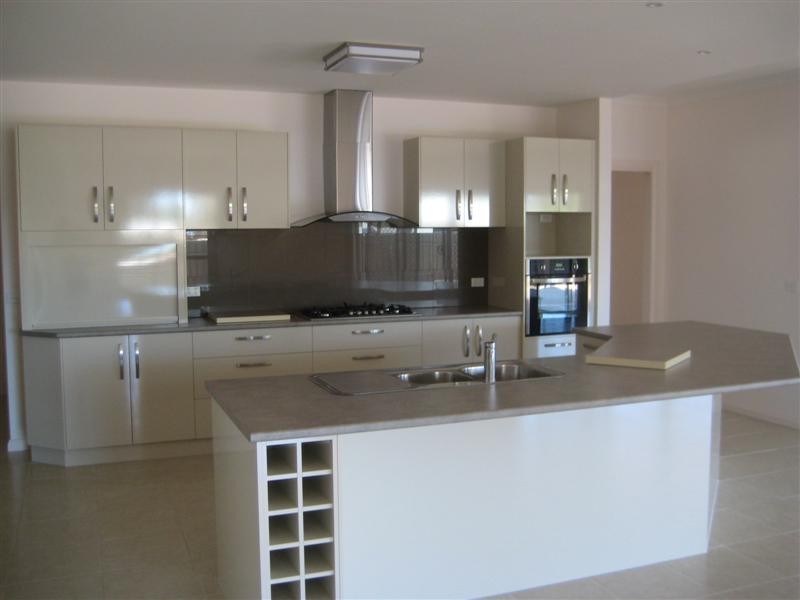 1a Tchumlock Court, Epsom VIC 3551