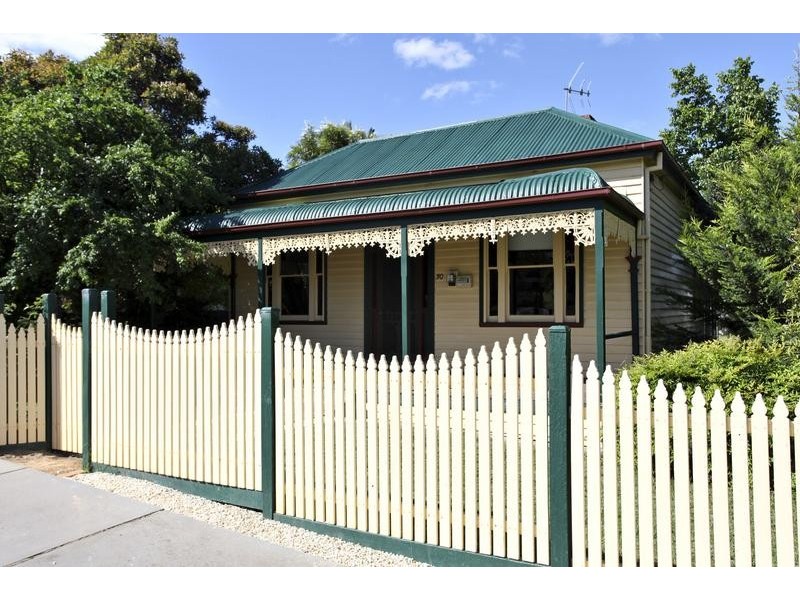 30 Wade Street, Golden Square VIC 3555