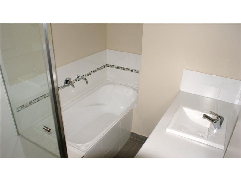 1/41 Mafeking Street South, Kennington VIC 3550