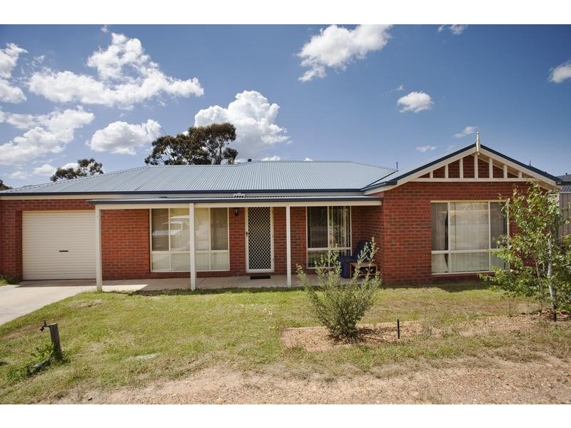 1 Elliott Court, Eaglehawk VIC 3556