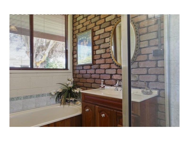 78 Drinkwater Road, Maiden Gully VIC 3551