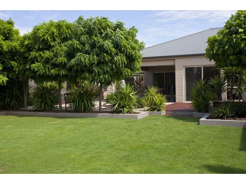 4 Exeter Place, Strathfieldsaye VIC 3551