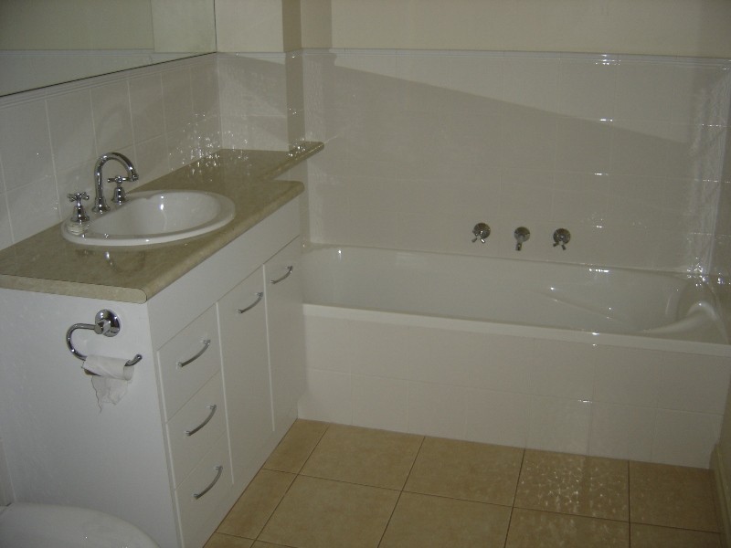 3/50 Houlahan Street, Flora Hill VIC 3550