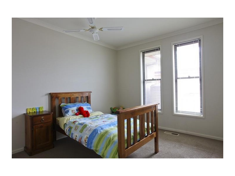 21 Jerribong Way, Kangaroo Flat VIC 3555