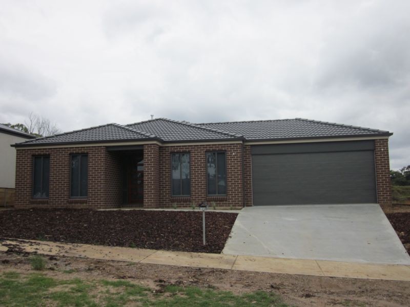 122 Aspinall Street, Golden Square VIC 3555