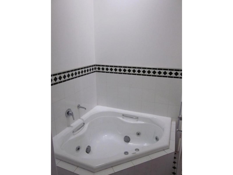 93 Vine Street, Bendigo VIC 3550