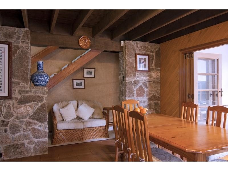 90 Carcoola Drive, Kangaroo Flat VIC 3555