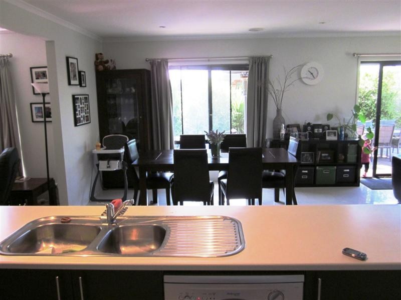 24 Waterview Drive, White Hills VIC 3550