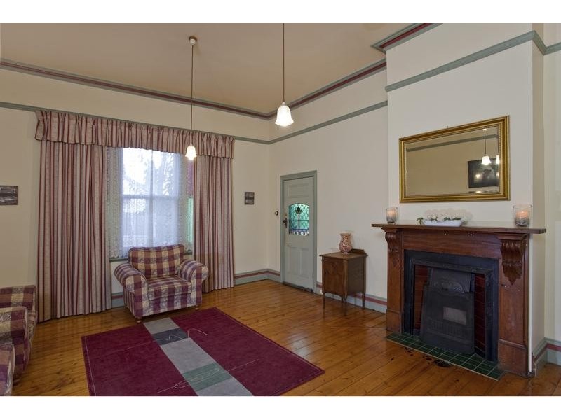1 Victoria Street, Ironbark VIC 3550