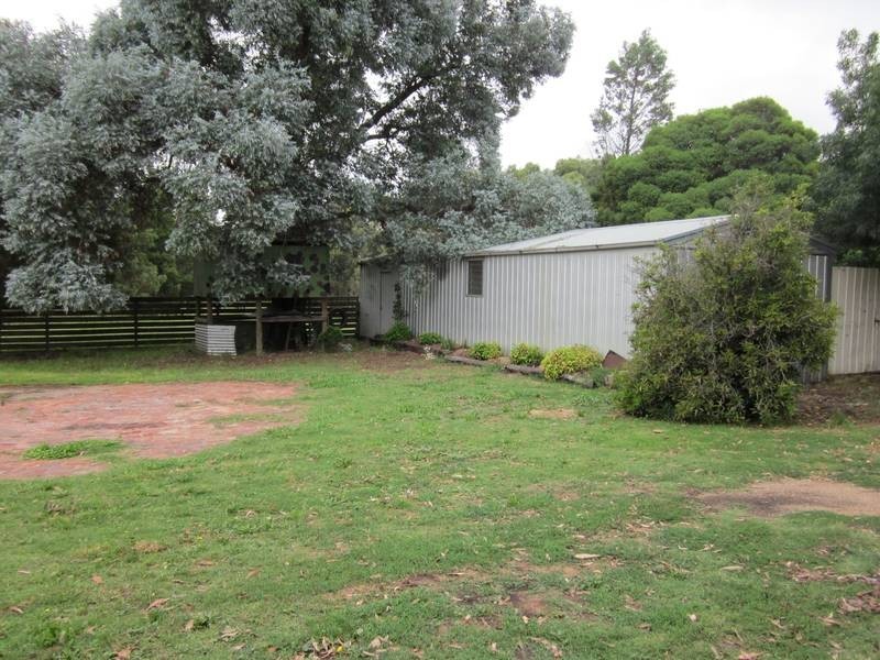 65 McKenzie Street West, Golden Square VIC 3555