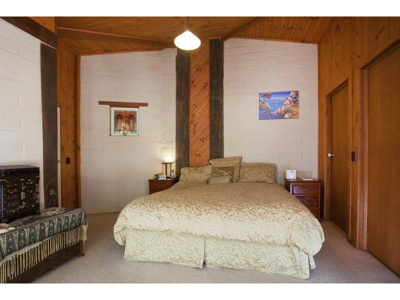 94 Binks Road, Junortoun VIC 3551