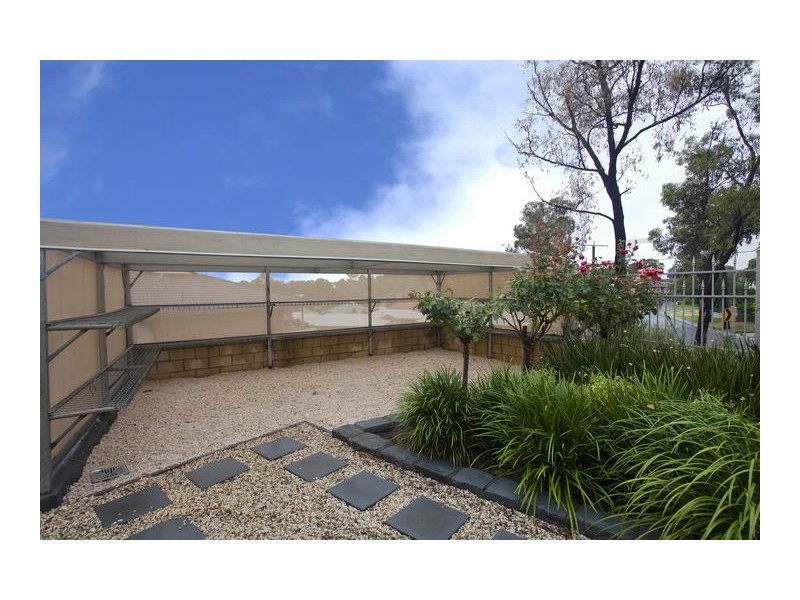 12 Edwards Road, Kennington VIC 3550