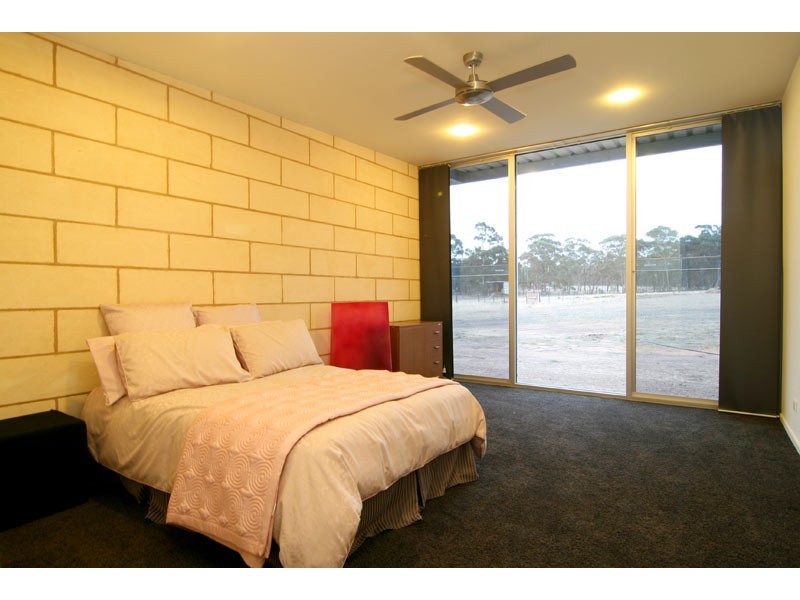22 Dino Court, Junortoun VIC 3551
