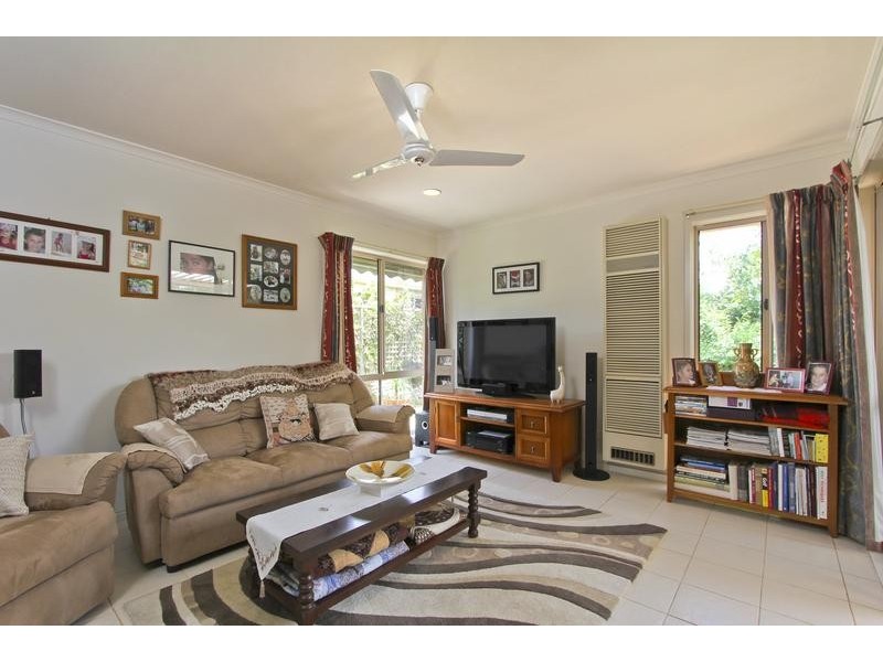 2 Tabitha Court, Golden Square VIC 3555