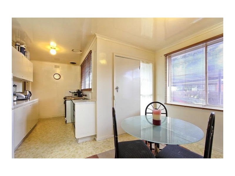 6 Bren Street, Kennington VIC 3550