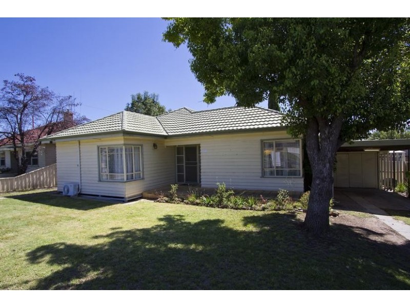 132 Panton Street, Golden Square VIC 3555