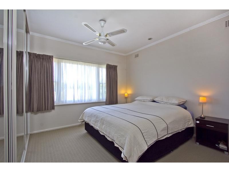 30 Taylor Street, Epsom VIC 3551