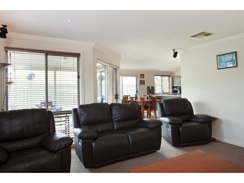 294 Rowan Street, Golden Square VIC 3555