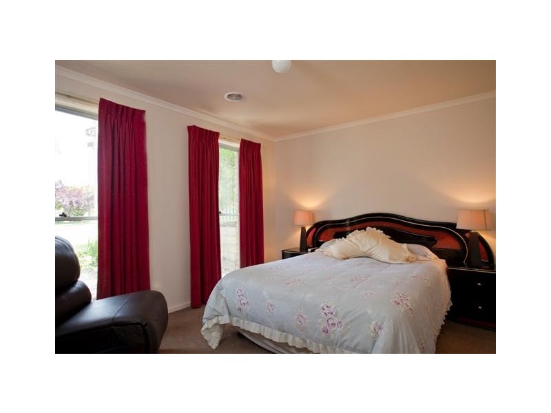 294 Rowan Street, Golden Square VIC 3555