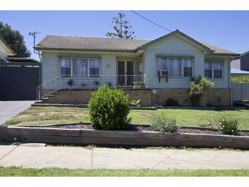 108 Maple Street, Golden Square VIC 3555