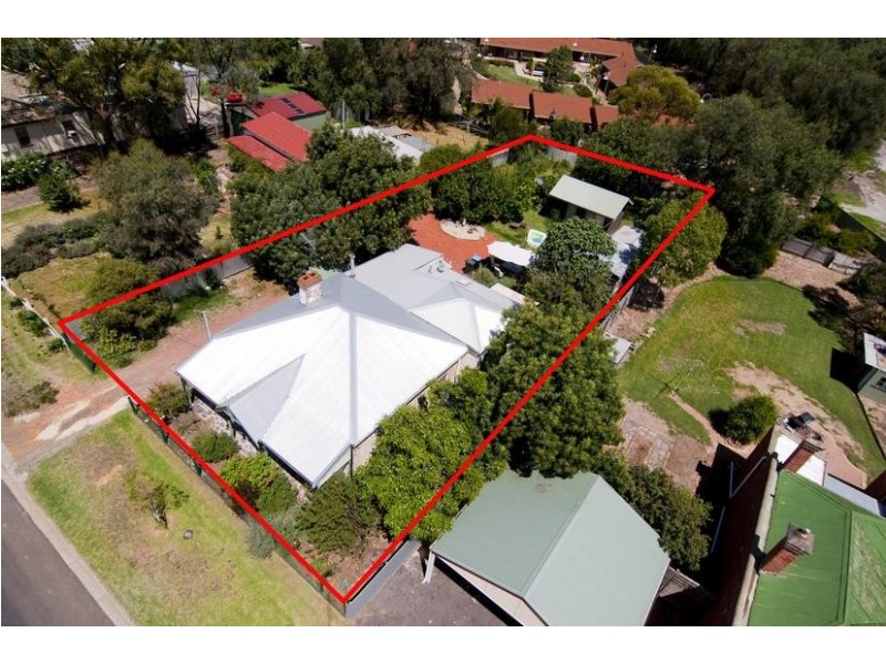 57 Sailors Gully Road, Eaglehawk VIC 3556
