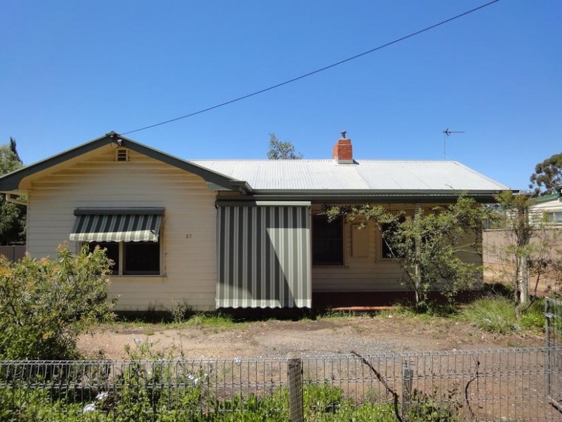 27 MacDougall Road, Golden Square VIC 3555