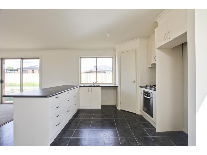 41 Watson Avenue, California Gully VIC 3556