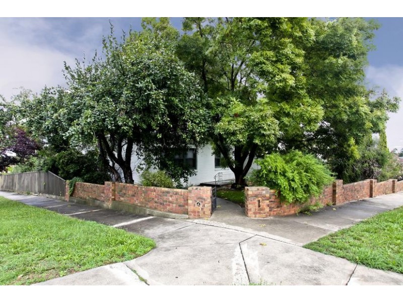 16 Curtin Street, Flora Hill VIC 3550