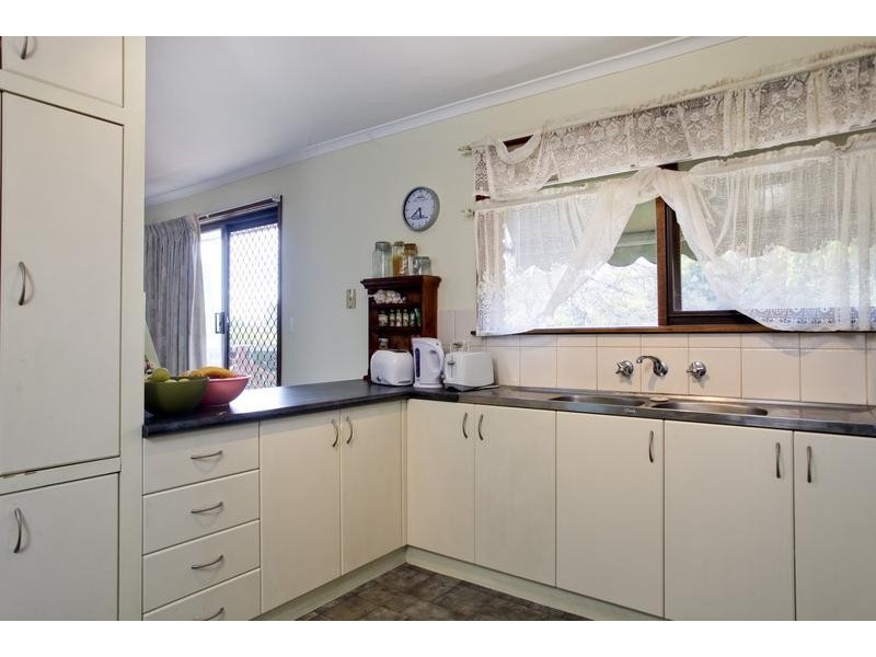 8 Marinna Court, Strathdale VIC 3550