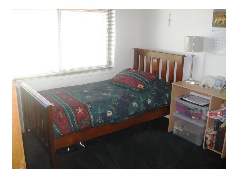19 St George Park Drive, Kangaroo Flat VIC 3555