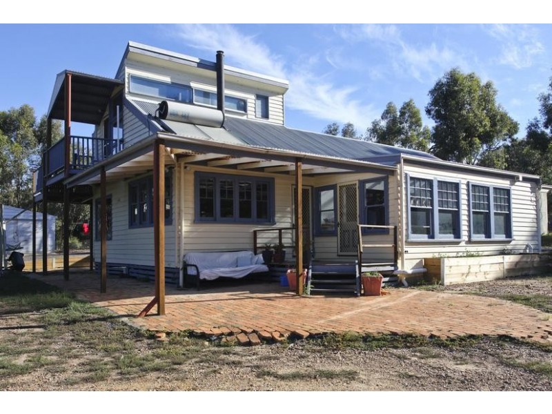 8 Ansen Road, Eppalock VIC 3551