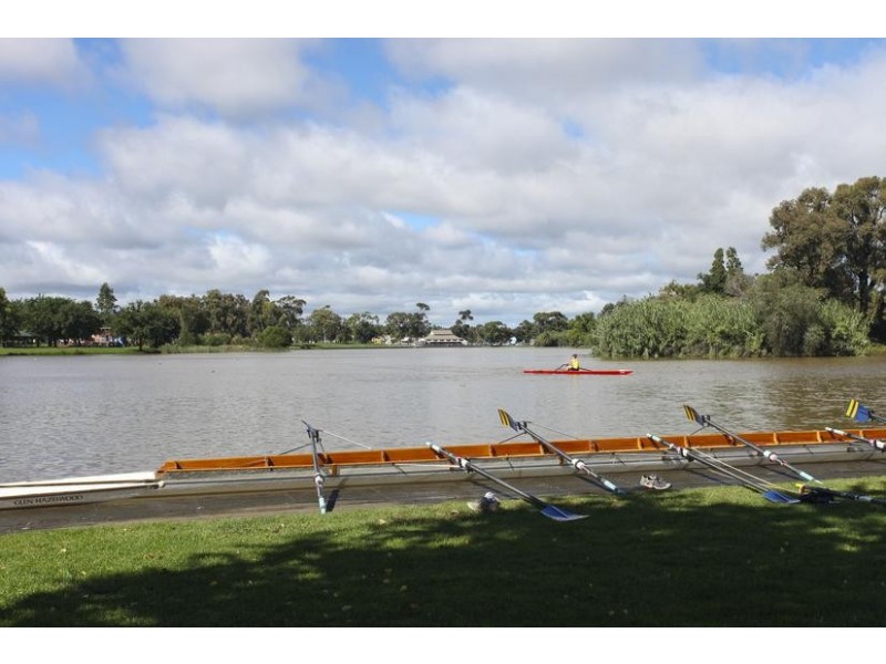 316 – 318 Napier Street, White Hills VIC 3550