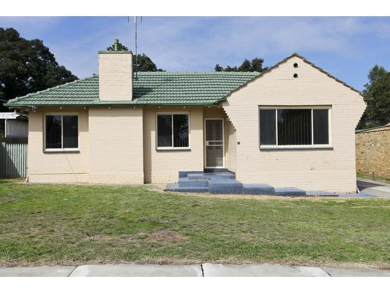 24 Ewing Avenue, Flora Hill VIC 3550