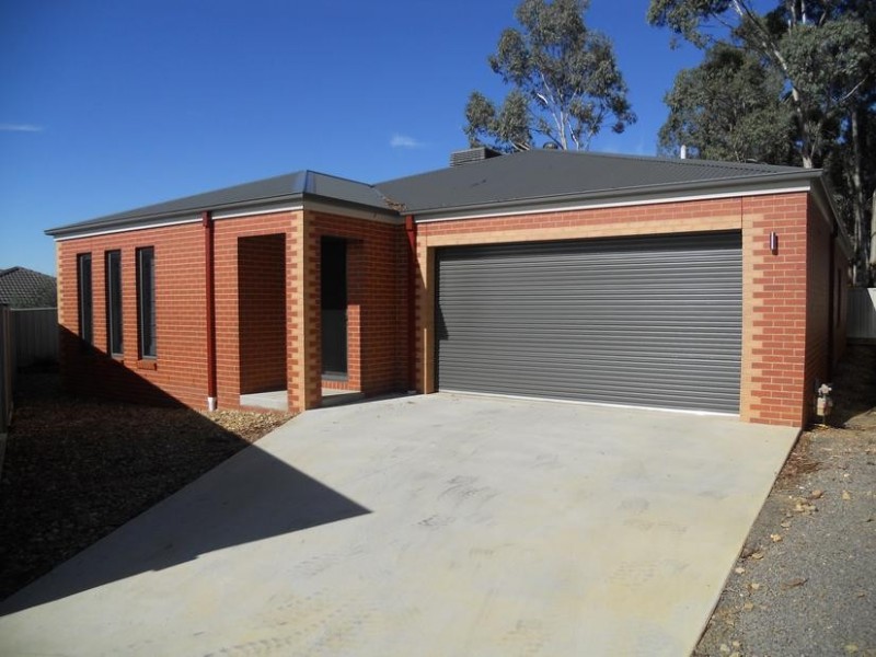 2/26 Midas Court, Strathfieldsaye VIC 3551