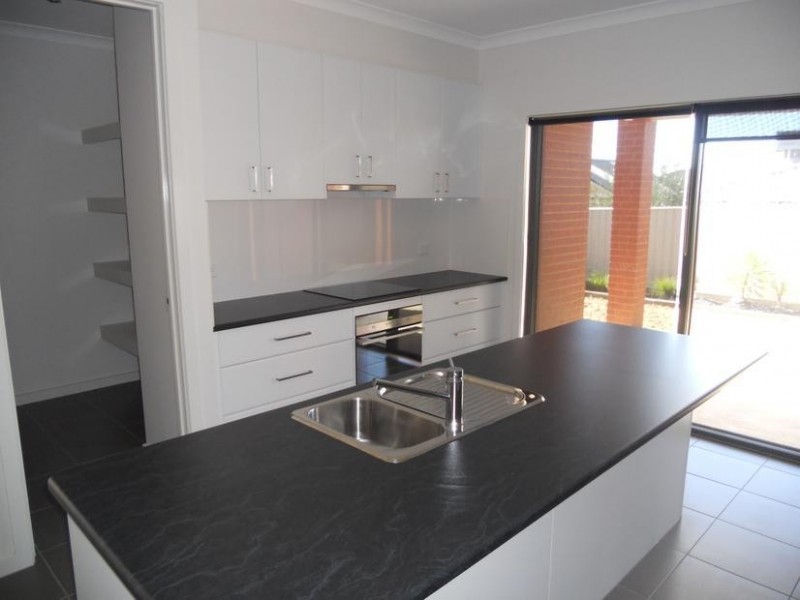 2/26 Midas Court, Strathfieldsaye VIC 3551