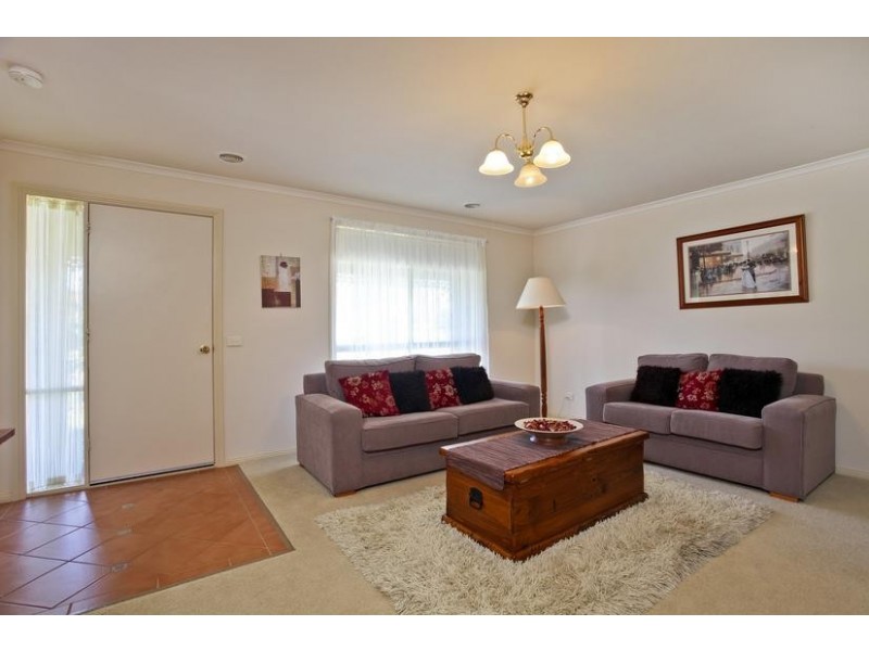 27 Waterford Drive, Strathfieldsaye VIC 3551