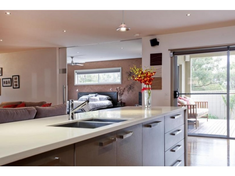 40 Bowles Road, Epsom VIC 3551