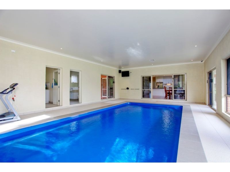 37 Broad Parade, Spring Gully VIC 3550