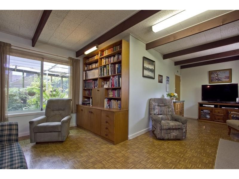 8 Beischer Street, Strathdale VIC 3550