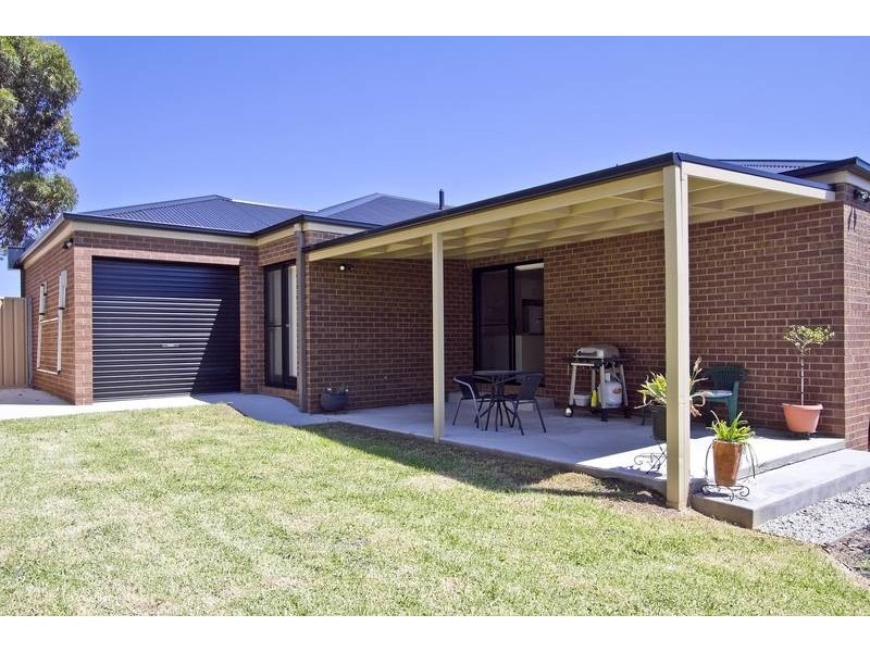 20 Sandhurst Drive, Eaglehawk VIC 3556