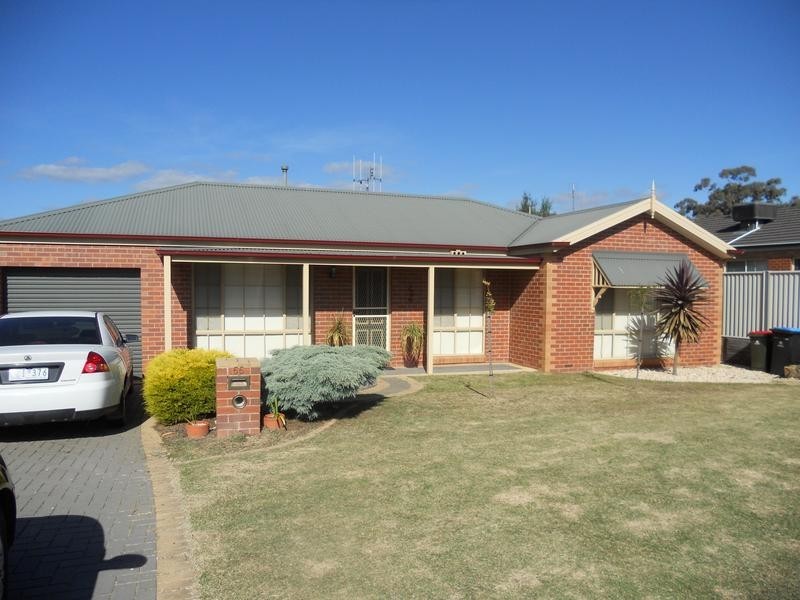 55 Aspinall Street, Golden Square VIC 3555