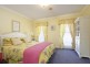 4 Golden Glade, Strathdale VIC 3550