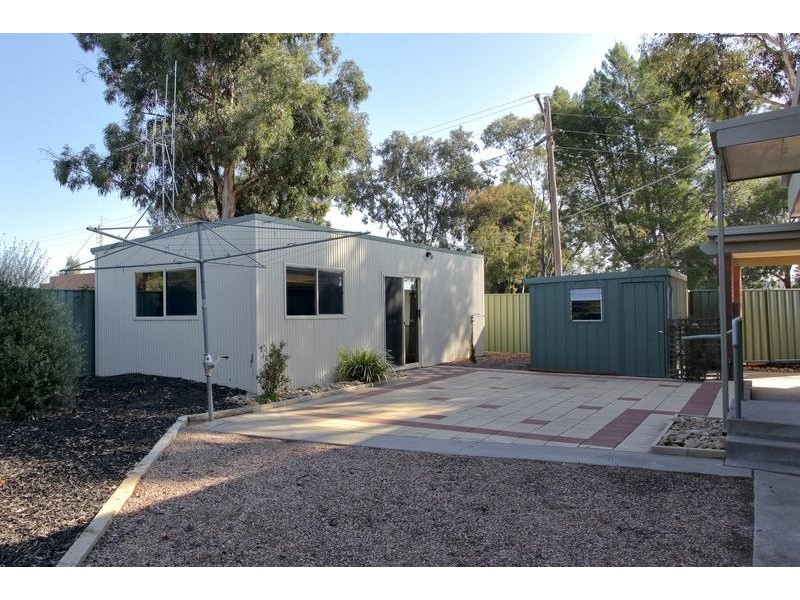 19 Taylor Street, Epsom VIC 3551