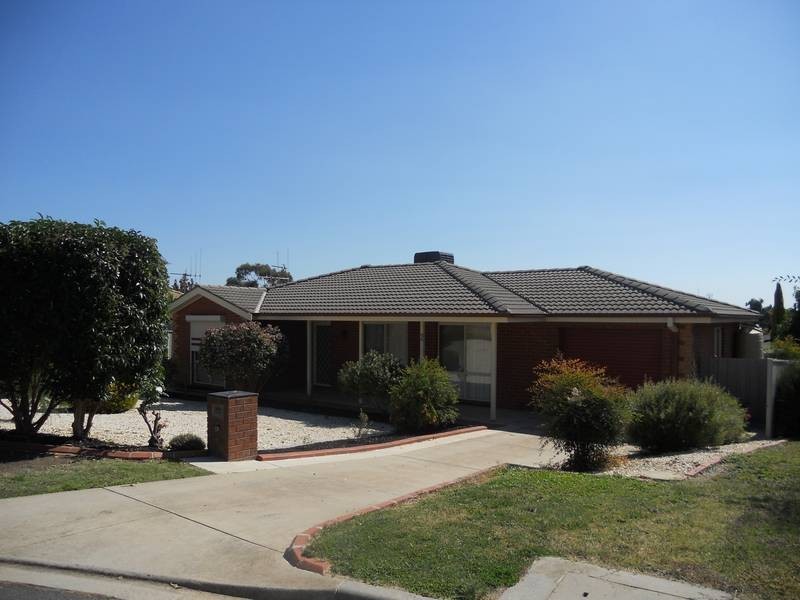 2 David Court, Bendigo VIC 3550