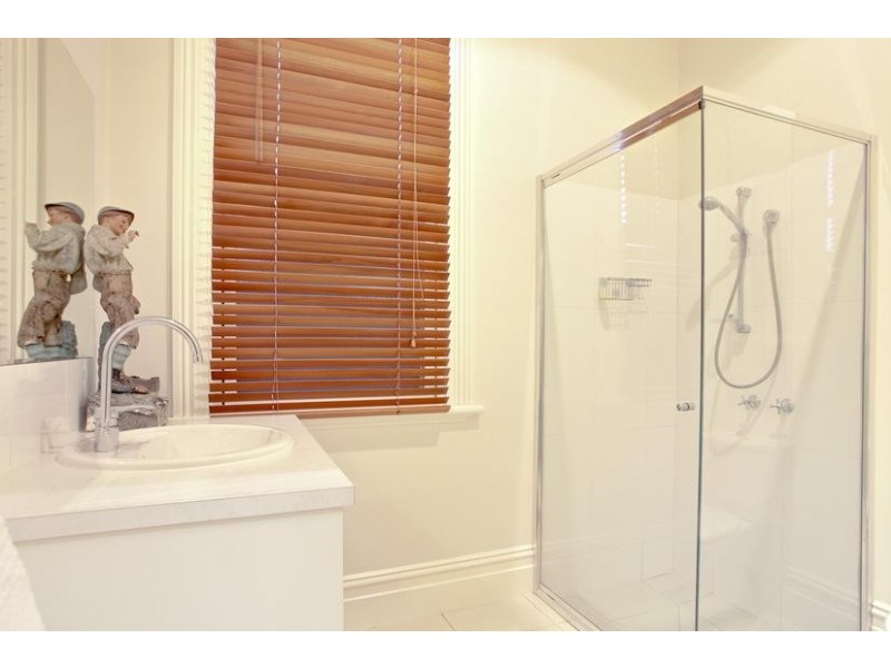 Condon Street, Bendigo VIC 3550